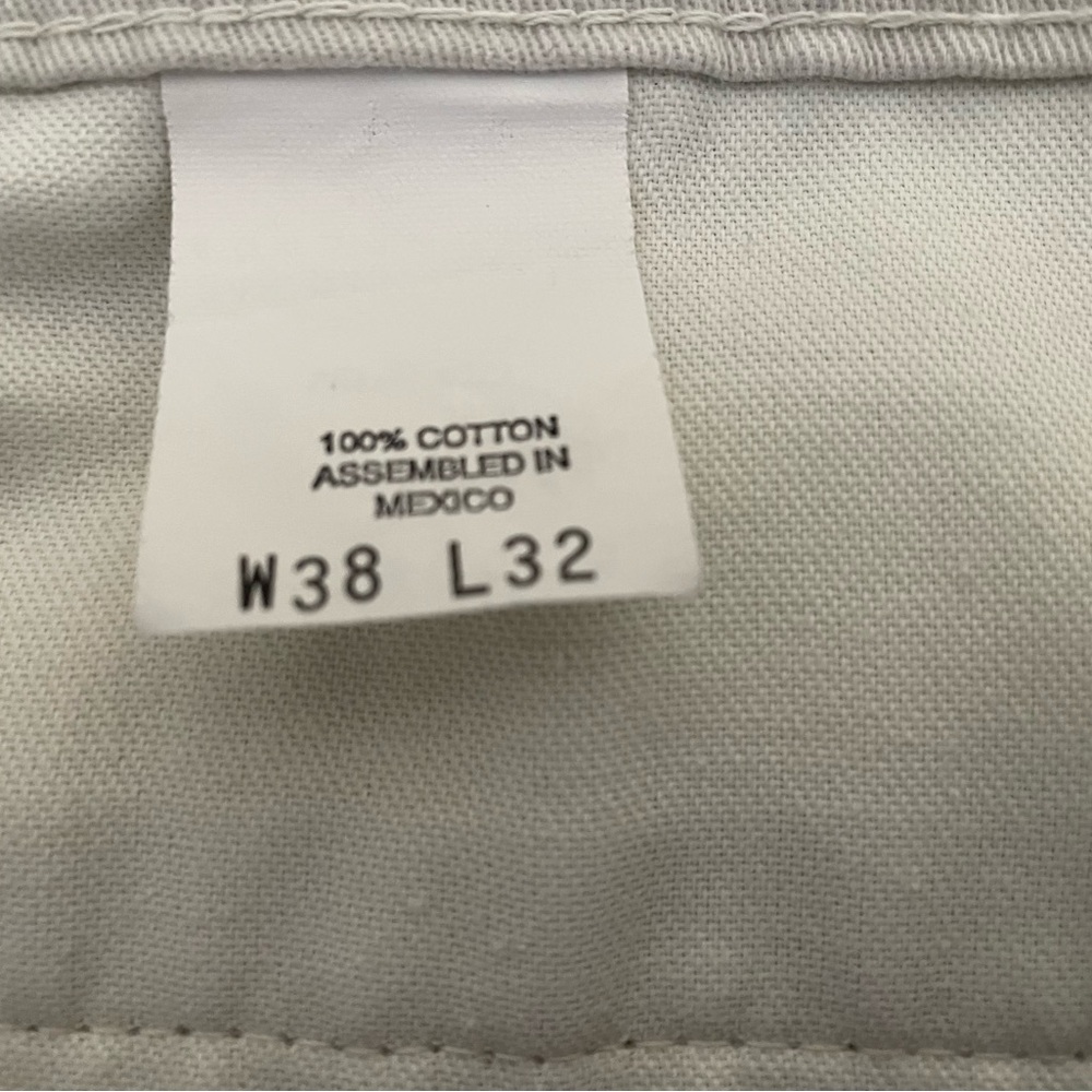 Dockers Men's Classic Fit Cream Pants - Picture 5 of 5